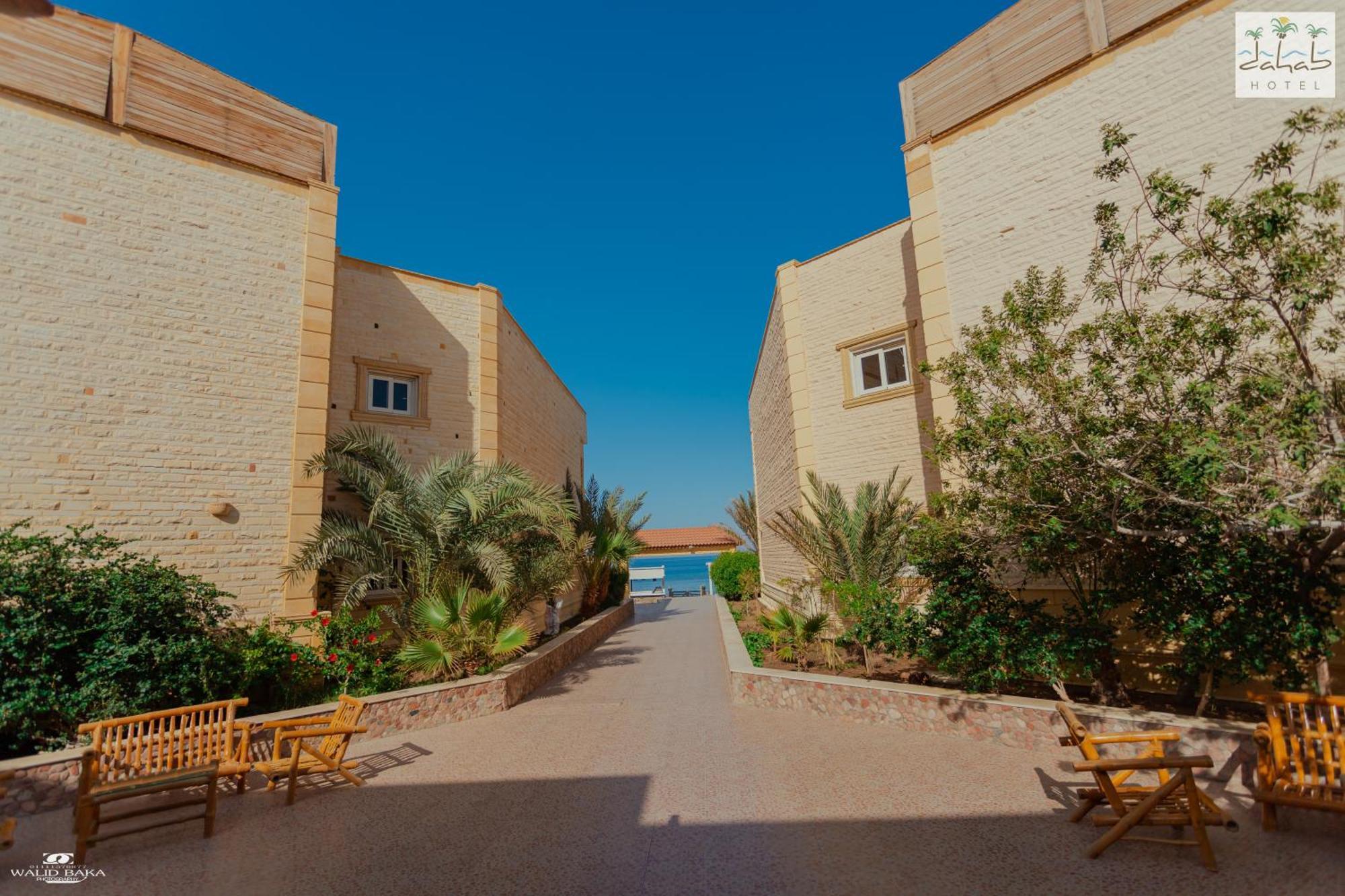 فندق دهب المظهر الخارجي الصورة